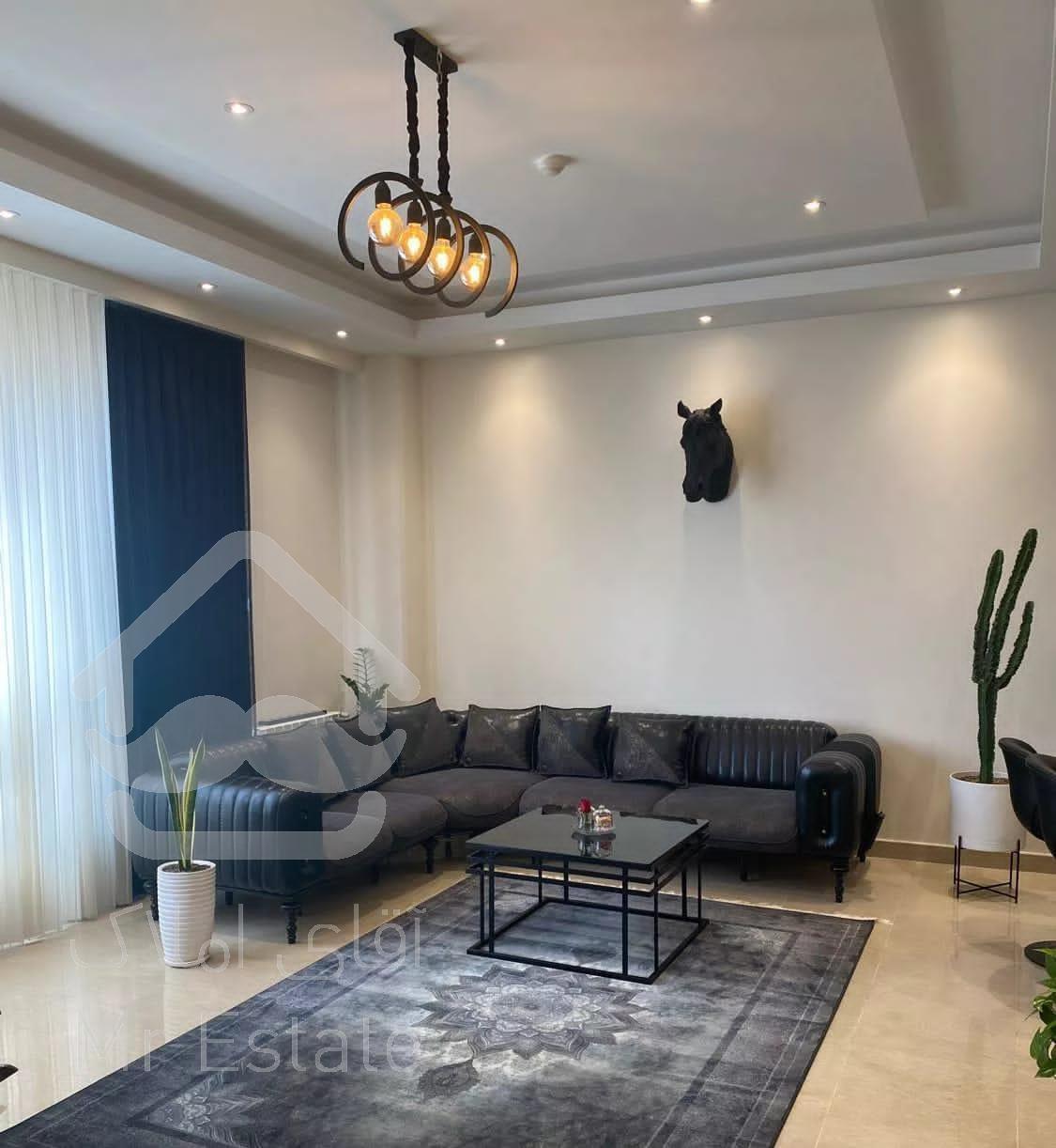 72 متر فول امکانات 2 کله نورگیر