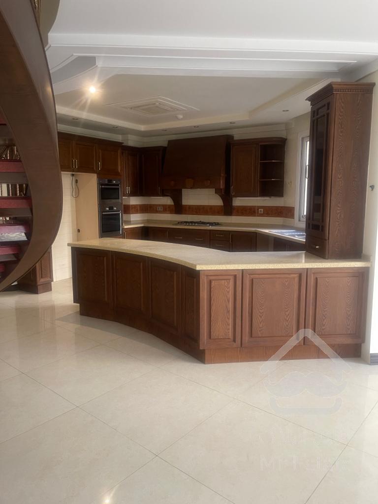 فروش آپارتمان ۳۳۳ متری/۴خواب/ متقیان