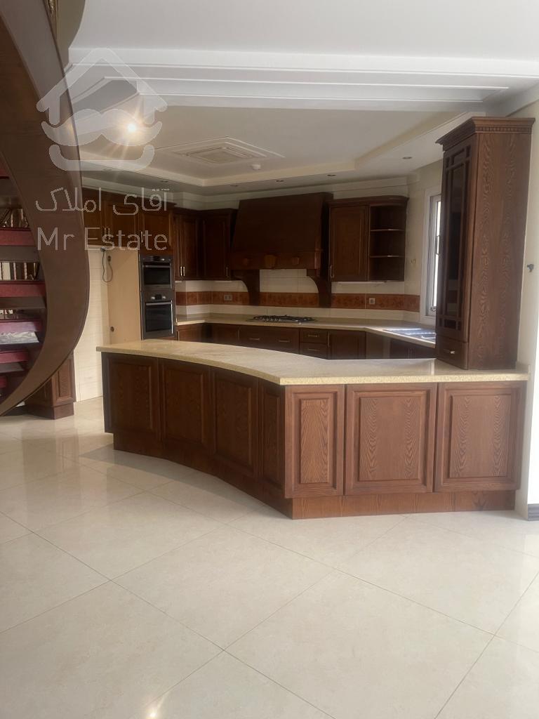 فروش آپارتمان ۳۳۳ متری /۴ خواب/متقیان