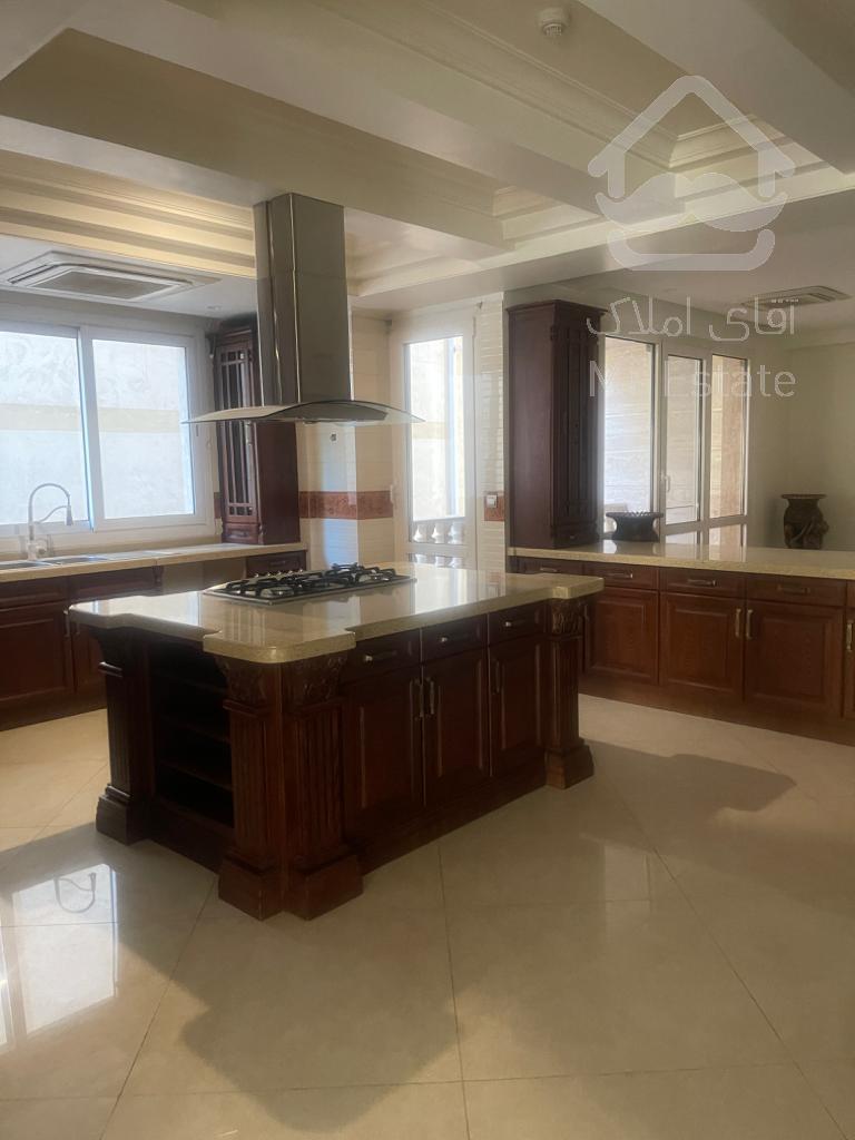 فروش آپارتمان ۳۳۳ متری /۴ خواب/متقیان