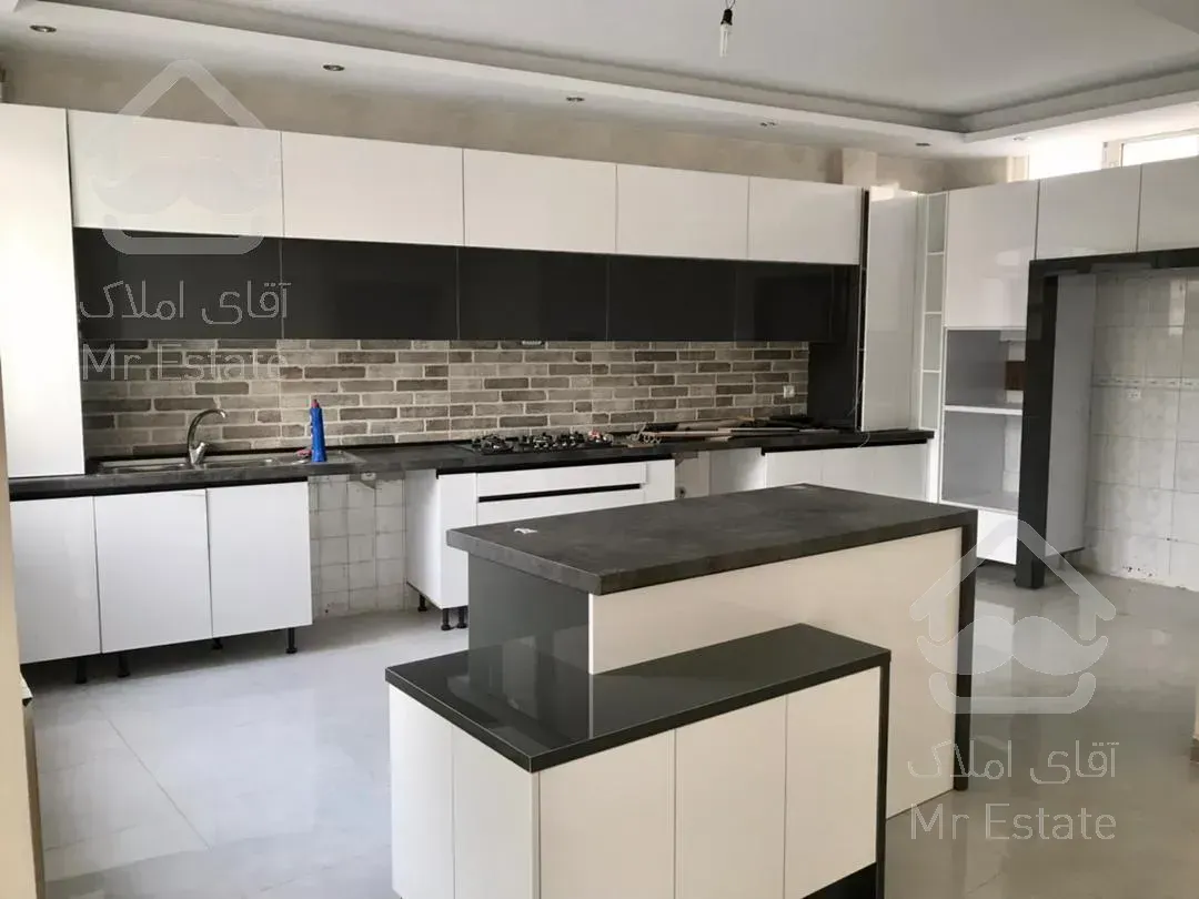 آپارتمان 125 متری برای فروش در اندرزگو