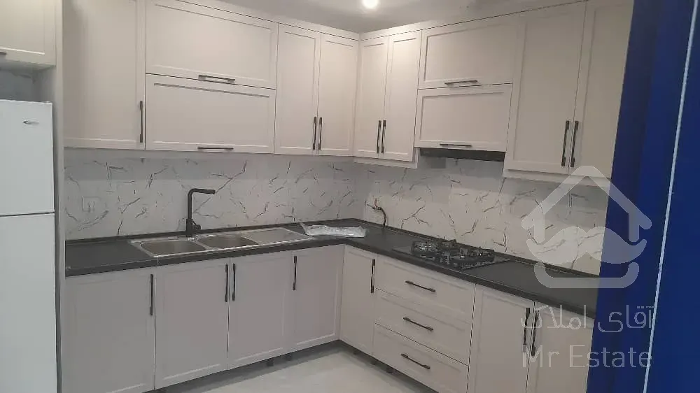 فروش واحدهای اداری در رونیکاپالاس متراژ متنوع و با موقعیت عالی در غرب تهران