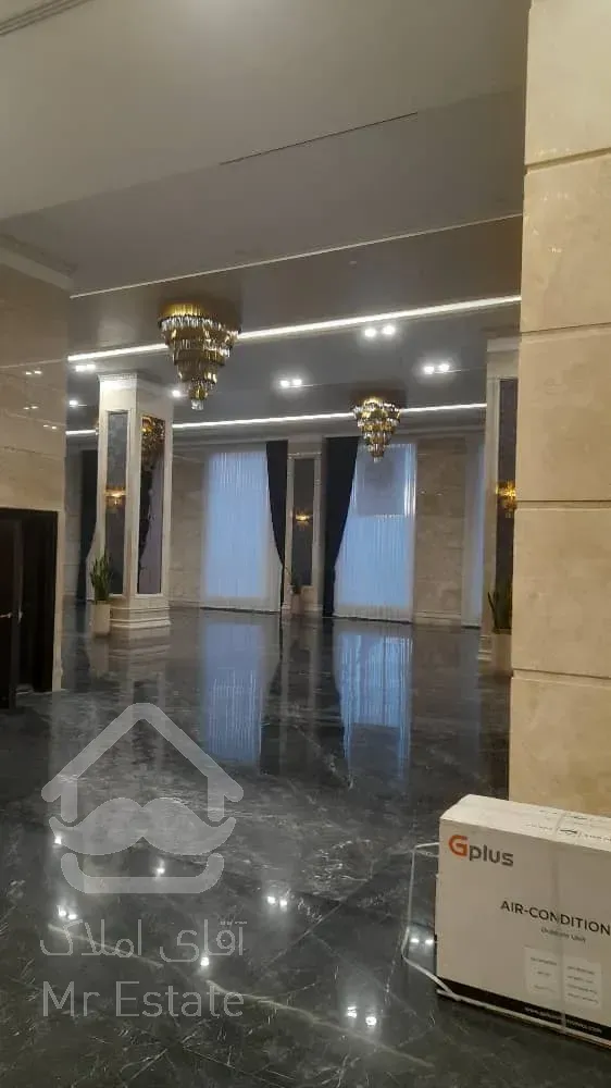 واحدهای اداری در رونیکاپالاس غروی با متراژ متنوع و با موقعیت عالی/شروع یک بیزینس موفق