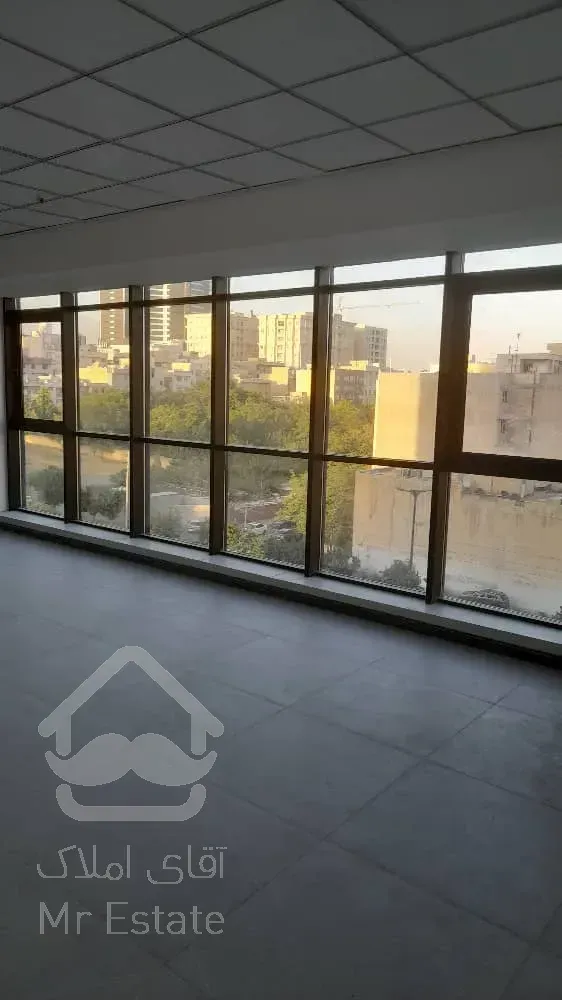 فروش در پارک اداری / موقعیت اداری / سند اداری / متراژ متنوع