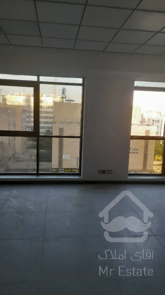 فروش در پارک اداری / موقعیت اداری / سند اداری / متراژ متنوع