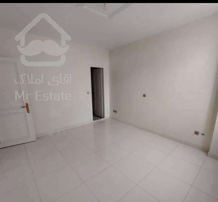 230 متری غرب نیاوران