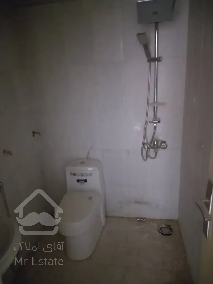 یه واحد اپارتمان واقع در شهرک پیام