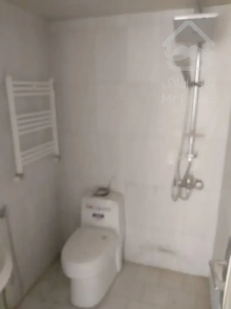 یه واحد اپارتمان واقع در شهرک پیام