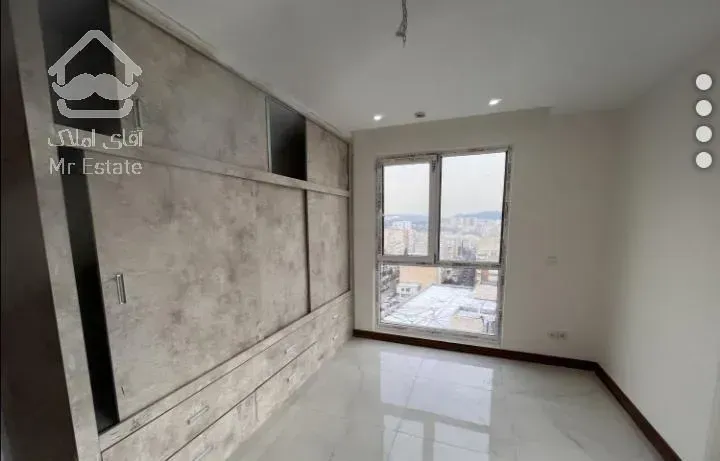 عمارت پاسداران سازه ای قدرتمند و متفاوت