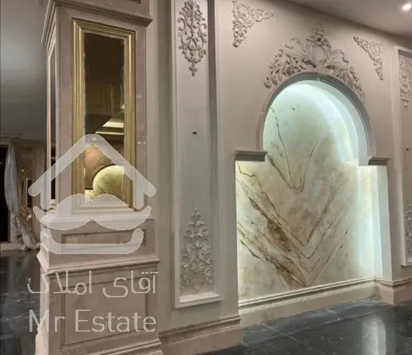 عمارت پاسداران سازه ای قدرتمند و متفاوت