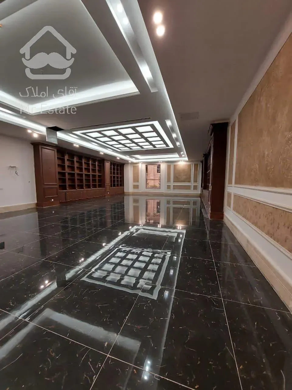 180 متر کلید نخورده ویو دار