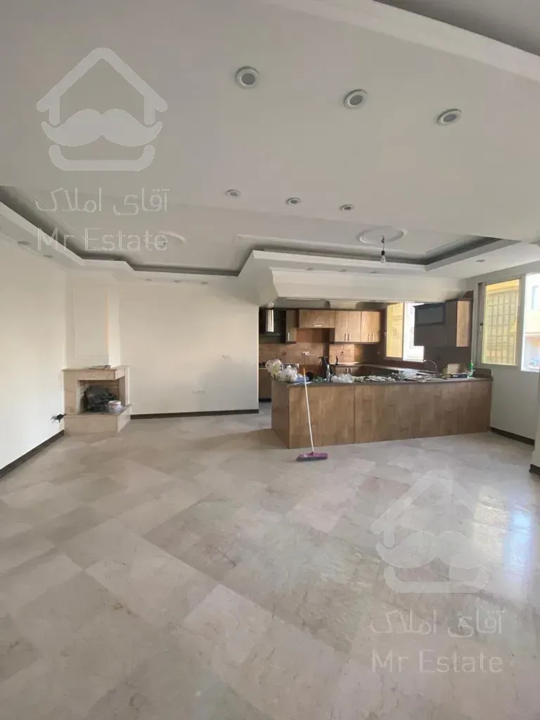 آپارتمان 130 متری در شاهین شمالی