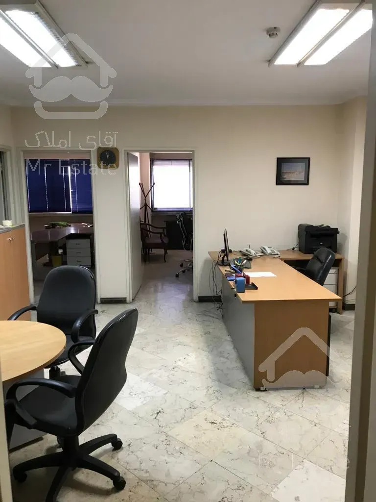 فروش 101 متری اداری دولت