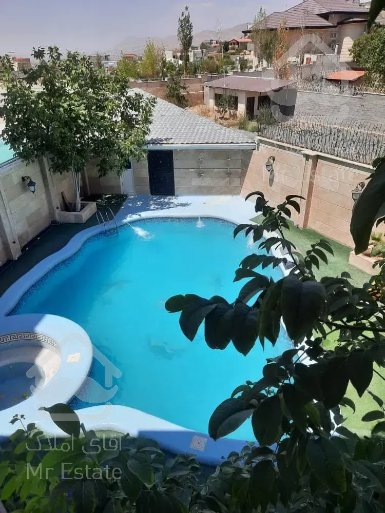 1000 متر ویلا مبله