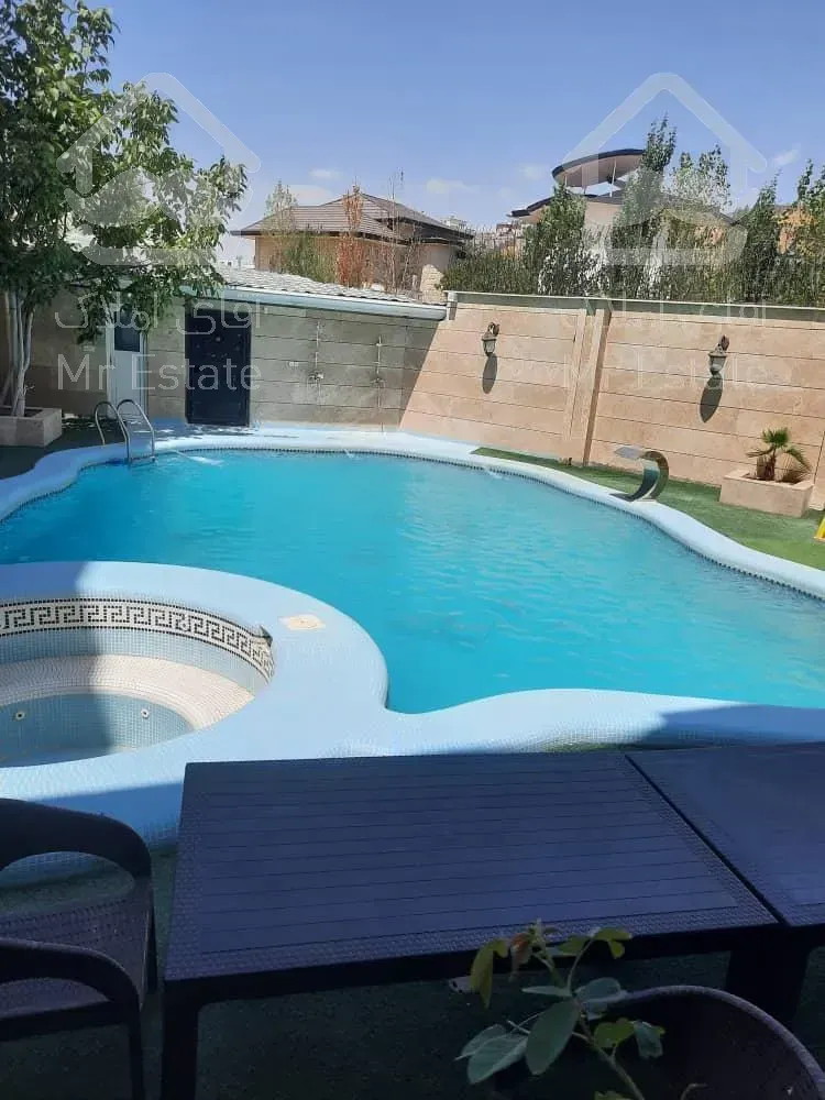 1000متر ویلا لاکچری