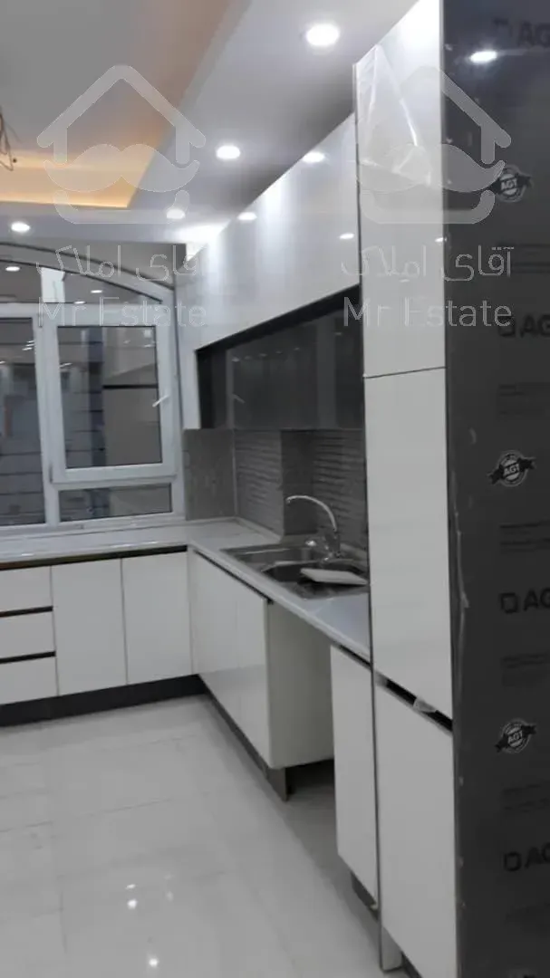 ۸۰متری دو خوابه آپارتمان کمیل