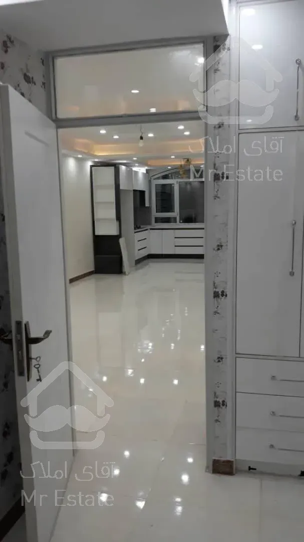 ۸۰متری دو خوابه آپارتمان کمیل