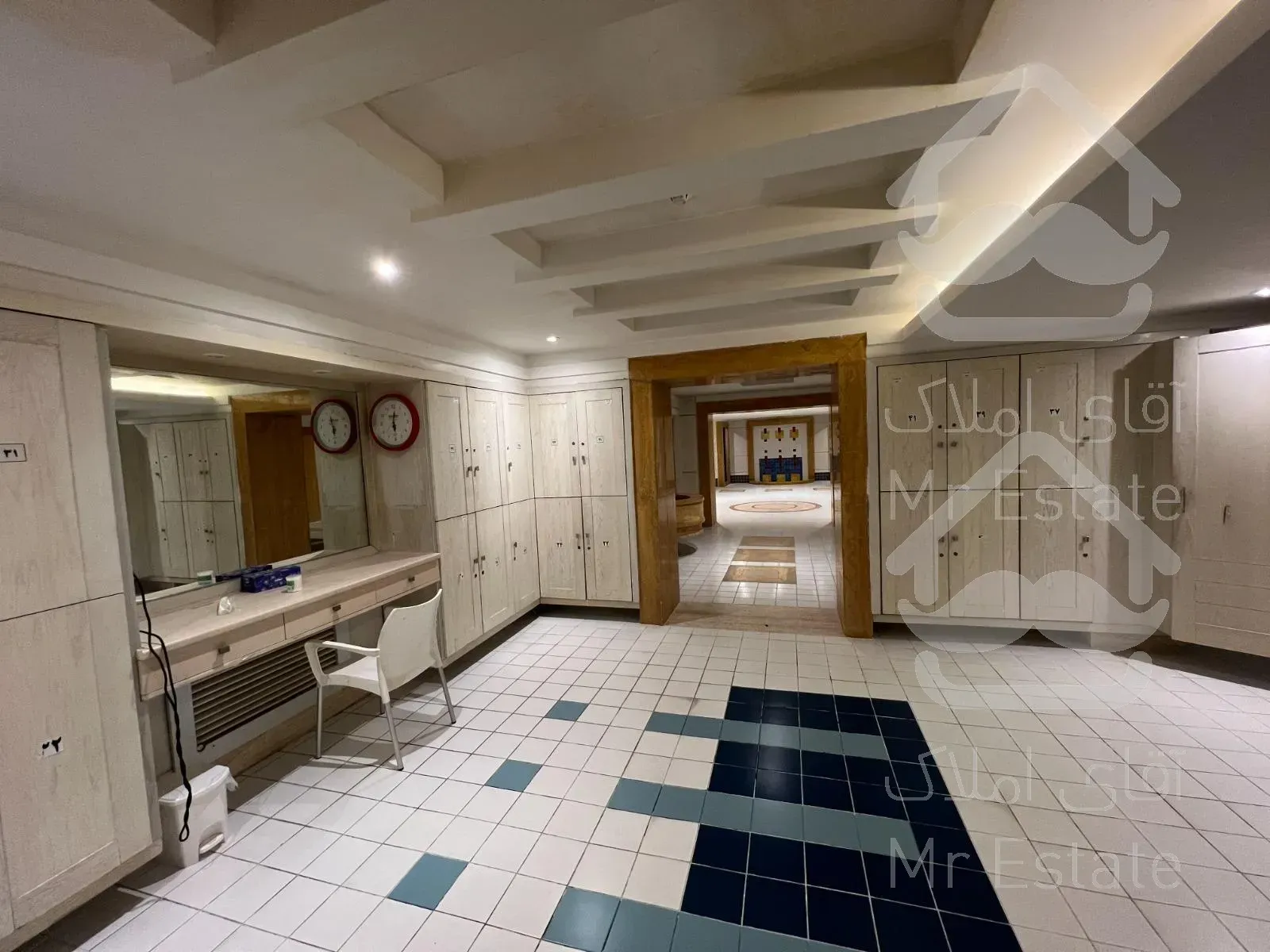 اجاره واحد ۳۲۰ متری در فرمانیه برج