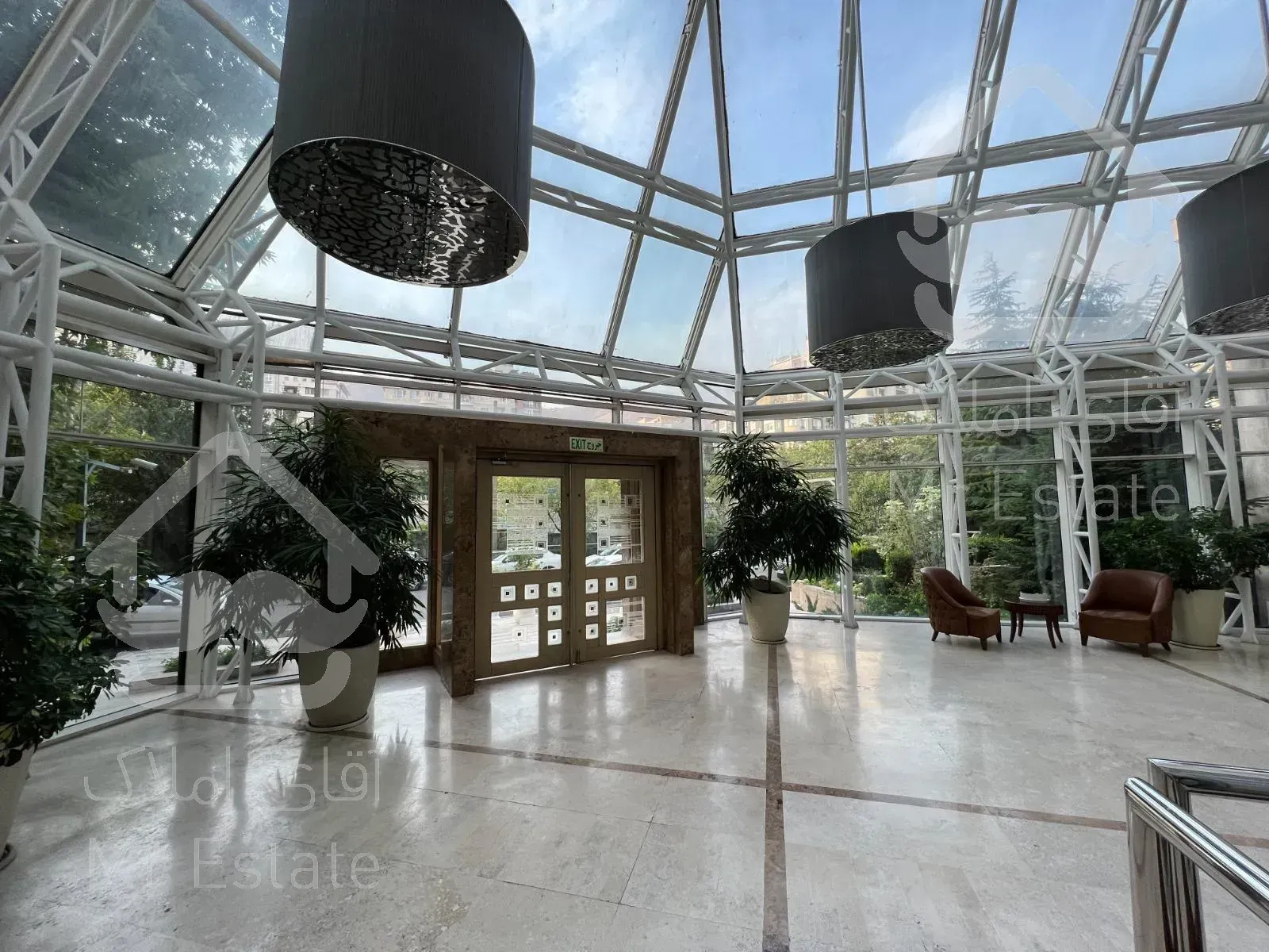 اجاره واحد ۳۲۰ متری در فرمانیه برج