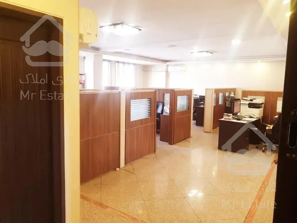 ۱۵۱متر موقعیت اداری/ ۶سال/ ۲پارکینگ/ جردن/ بر بلوار برند/ فوری