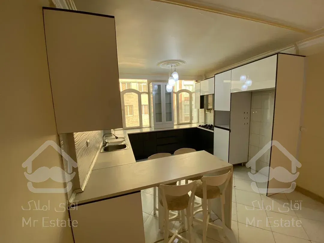 فروش ۹۵متری درحدکلید نخورده شهرک هما