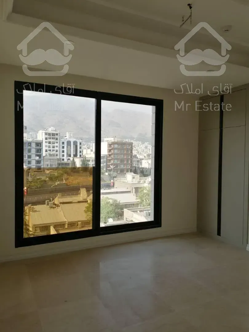 105 متر عمارت رویال پالاس سرمایه گذاری