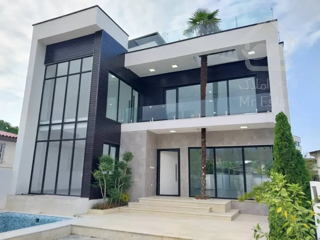 فروش ویلا مدرن۳۰۰متری لتینگان