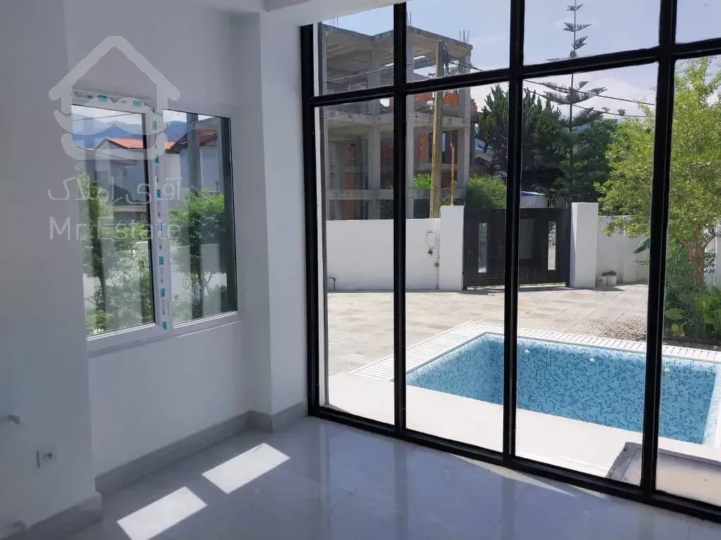 فروش ویلا مدرن۳۰۰متری لتینگان