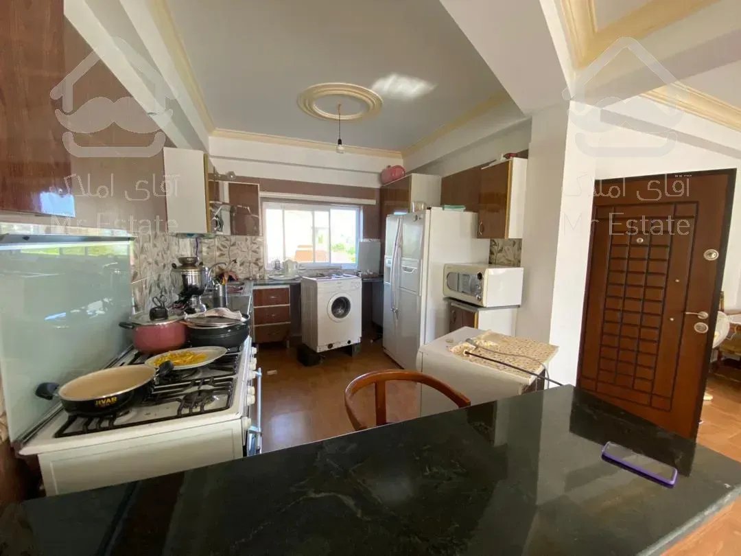 فروش ویلا دو طبقه دو واحد مجزا 250 متر عباس آباد