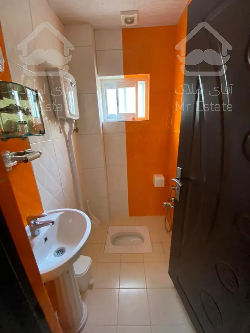 فروش ویلا دو طبقه دو واحد مجزا 250 متر عباس آباد