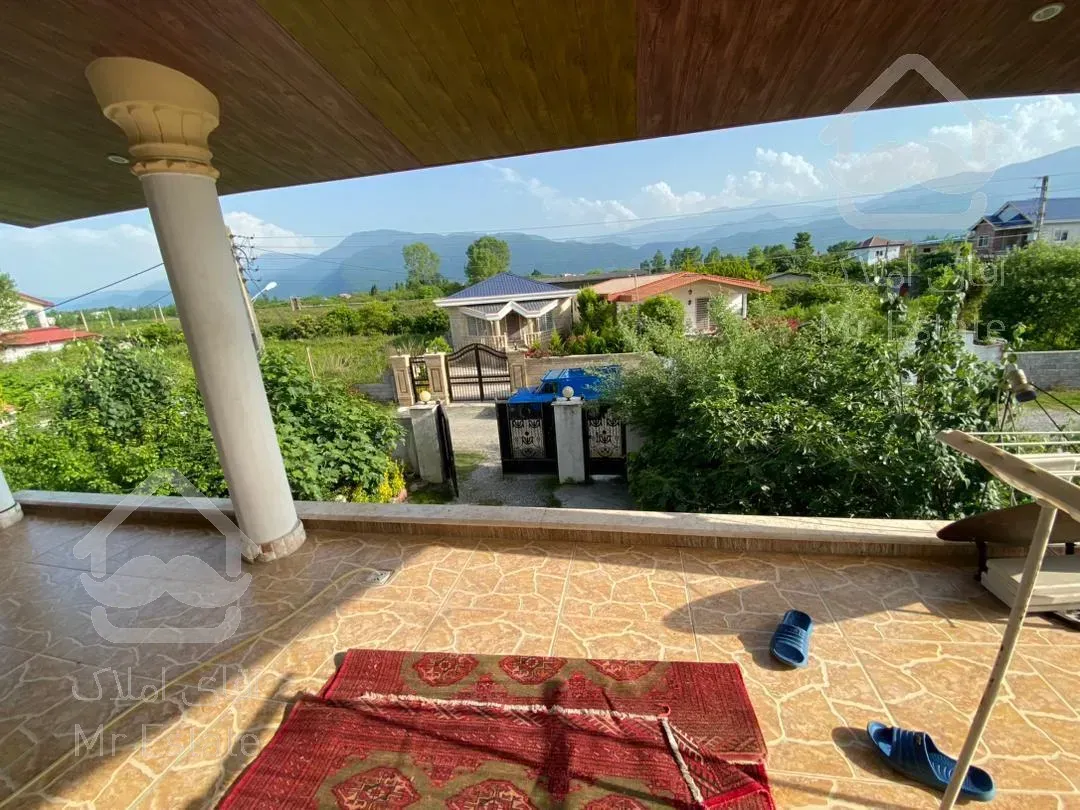 فروش ویلا دو طبقه دو واحد مجزا 250 متر عباس آباد