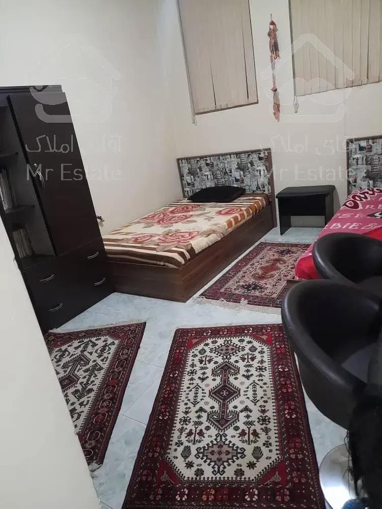 آپارتمان ۱۴۰متری دوخوابه بسیار تمیز