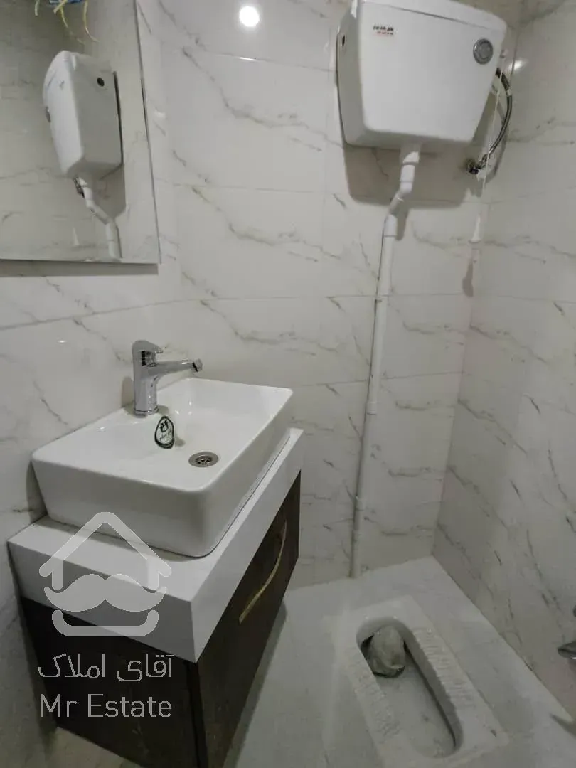 230متر تکواحدی فول مشاعات فرمانیه