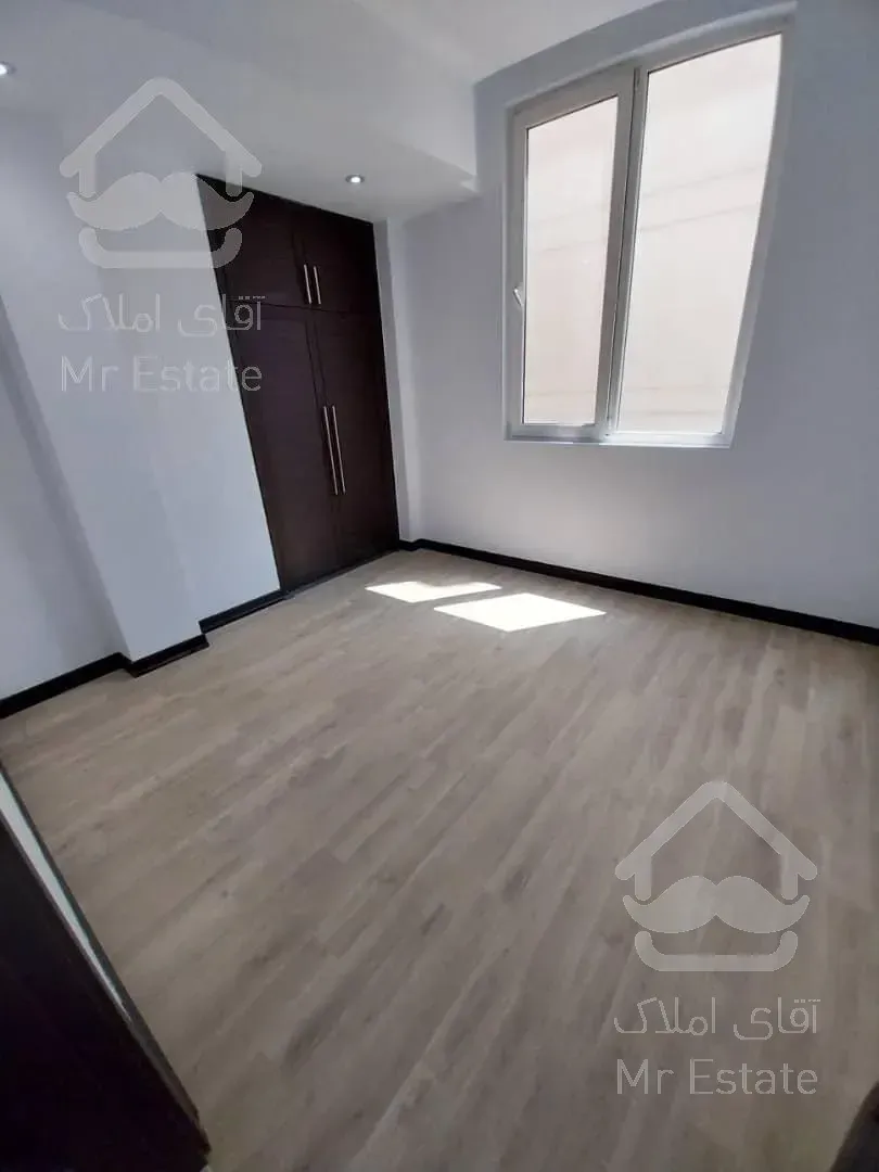 ۱۲۰مترنیلوفر،تاپ لوکیشن،۲خواب،غرق نور،شیک پاسیو