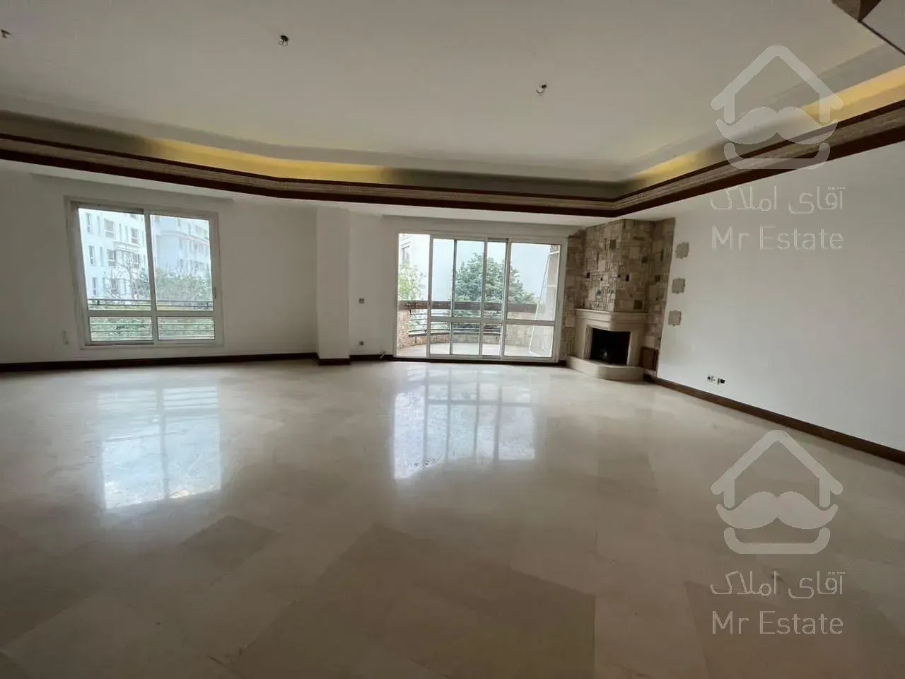 ۲۲۰ متر تهران الهیه