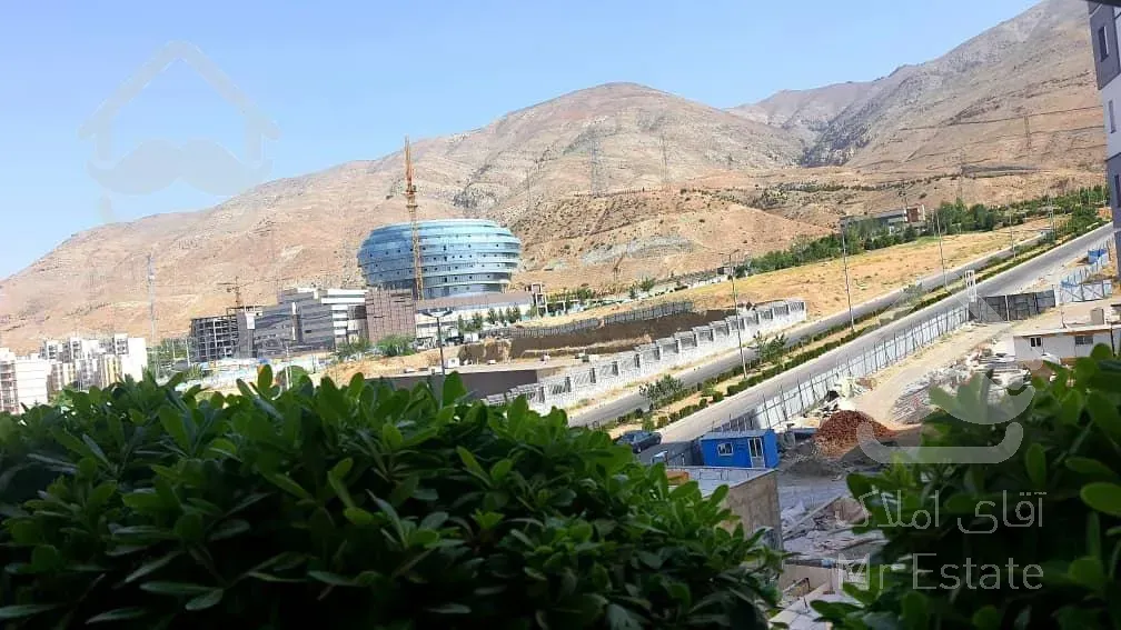 اجاره آپارتمان برجهای ارکیده 2 خواب نقشه عالی دارای چشم انداز دریاچه چیتگر