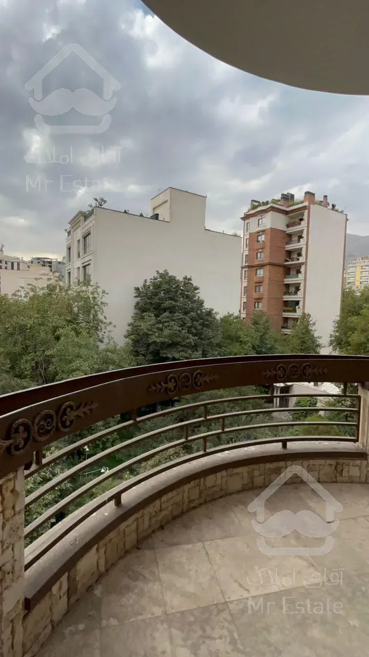 ۲۲۰ متر تهران الهیه