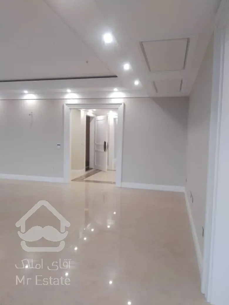 آپارتمان ۳۱۱ متری برای اجاره در دزاشیب