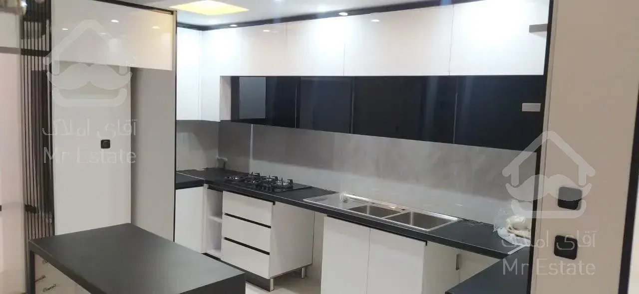 ۷۰متری فول امکانات