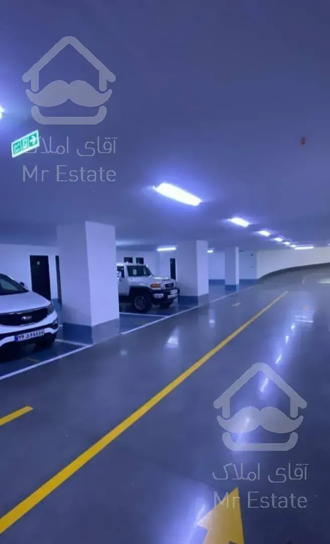 فروش آپارتمان۳۳۰متر/4خواب/پنت هاوس/هتلینگ/چیتگر