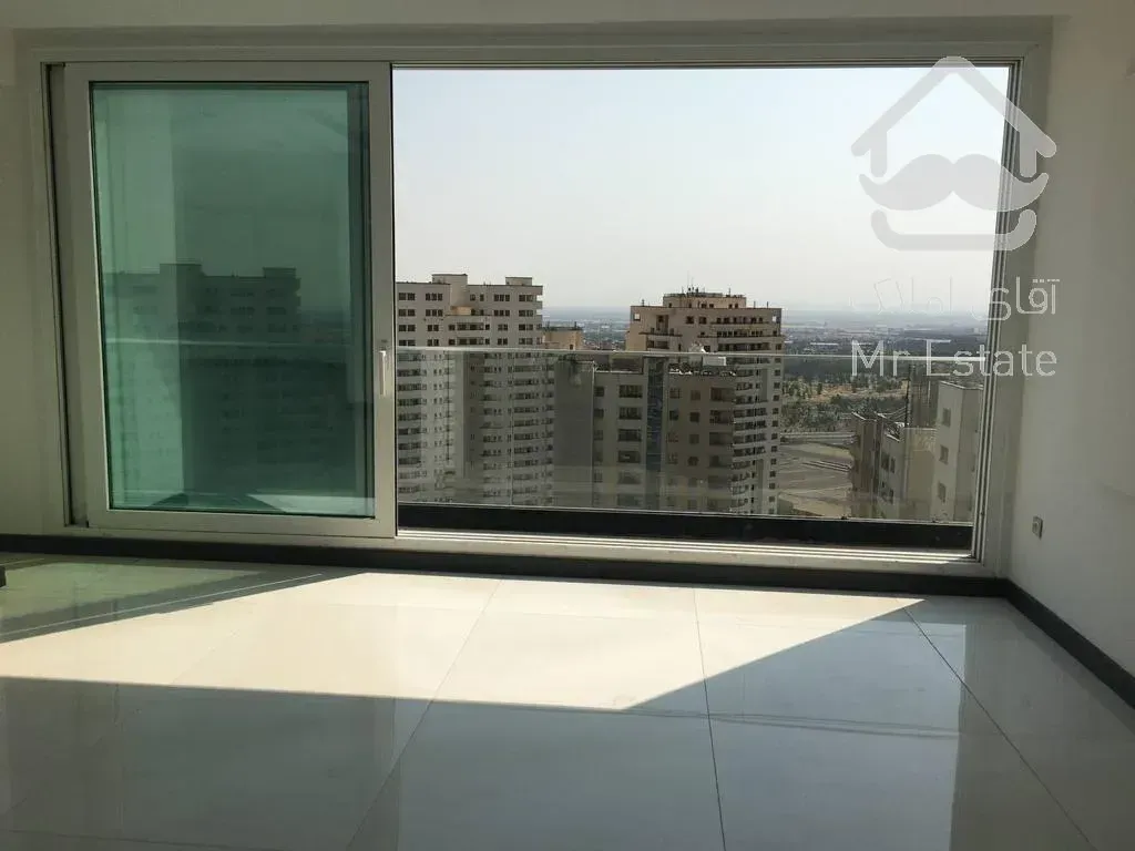 فروش آپارتمان۳۳۰متر/4خواب/پنت هاوس/هتلینگ/چیتگر