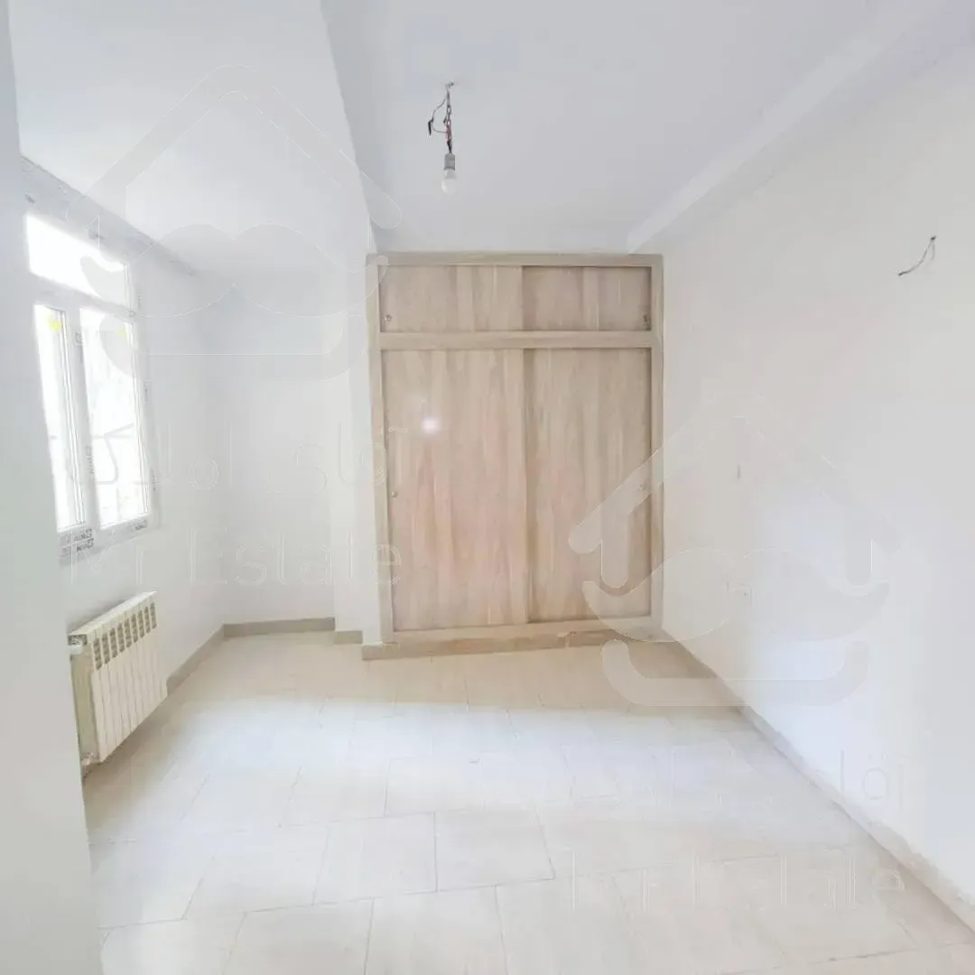 آپارتمان اداری ۷۵مترشهرک غرب