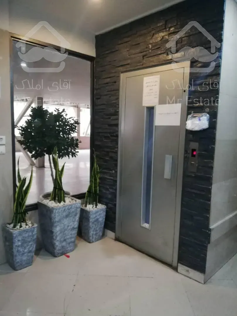 اجاره موقعیت اداری ۵۵متر ۱اتاق کریمخان ویلا