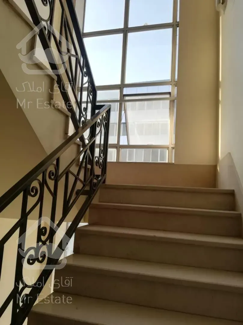 اجاره موقعیت اداری ۵۵متر ۱اتاق کریمخان ویلا