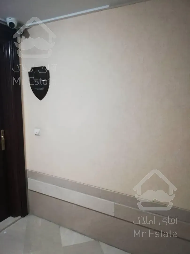 اجاره موقعیت اداری ۵۵متر ۱اتاق کریمخان ویلا