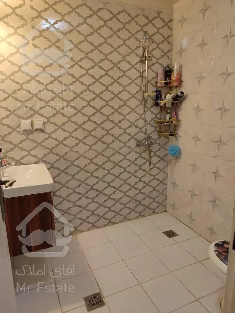 فروش آپارتمان ۱۶۹ متری در شهرک محلاتی