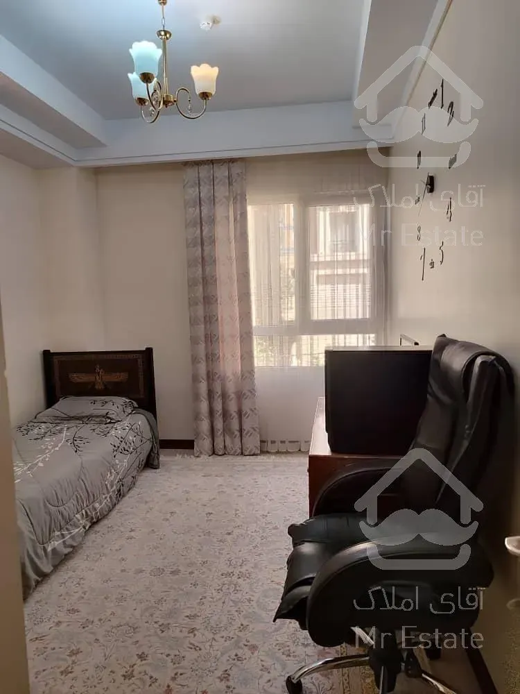 فروش آپارتمان ۱۶۸ متری در شهرک محلاتی