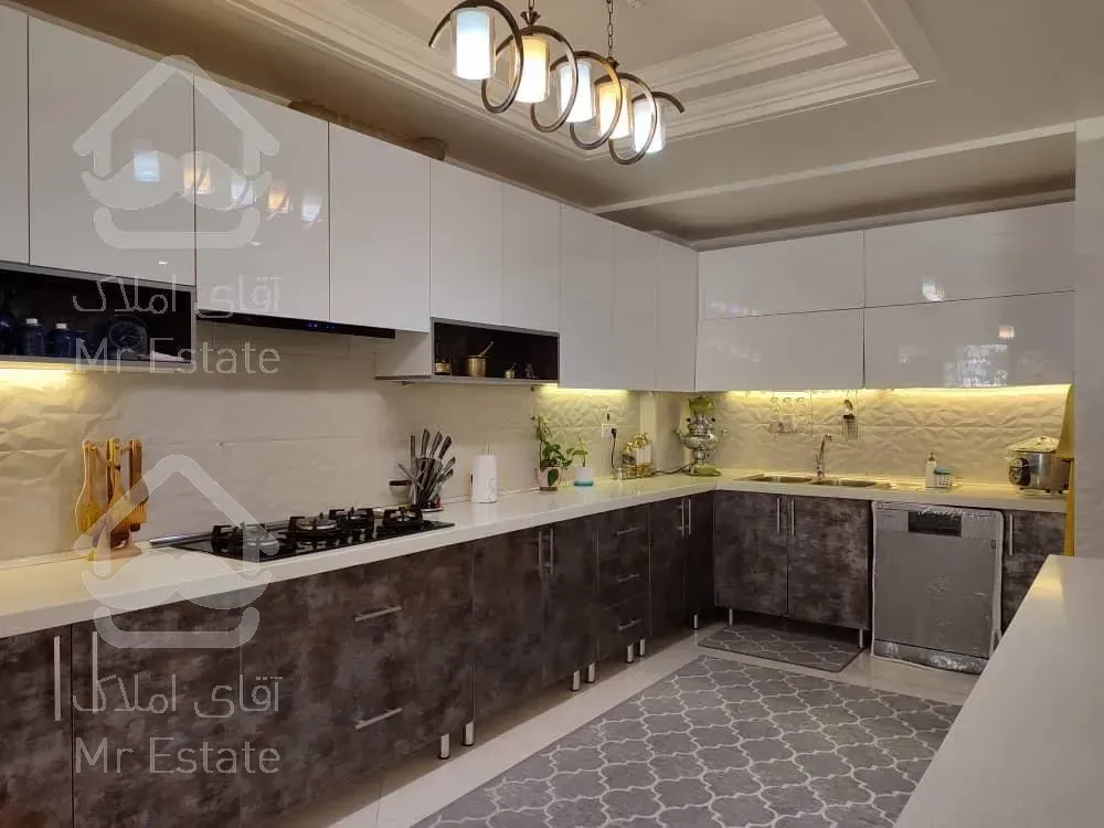 فروش آپارتمان ۱۶۷ متری در شهرک محلاتی