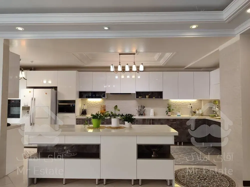 فروش آپارتمان ۱۶۹ متری در شهرک محلاتی