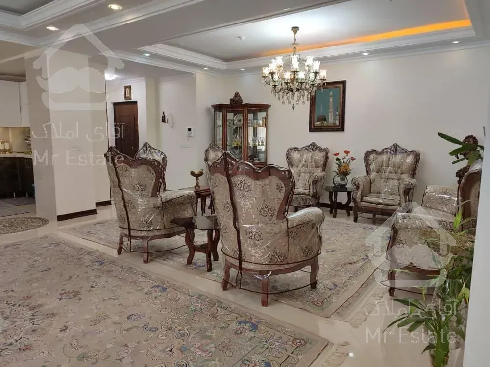 فروش آپارتمان ۱۷۰ متری در شهرک محلاتی